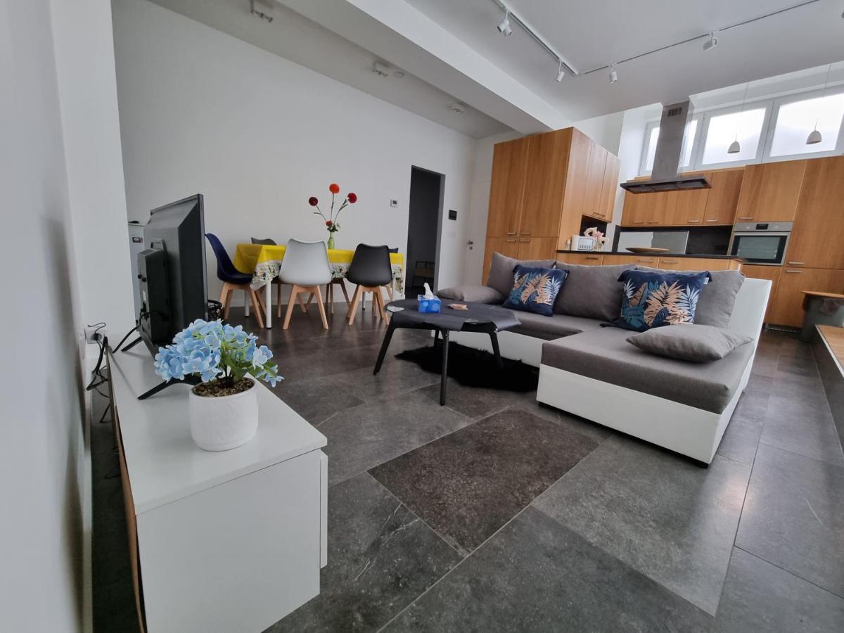 Bb Guesthouse Wezembeek-Oppem Εξωτερικό φωτογραφία